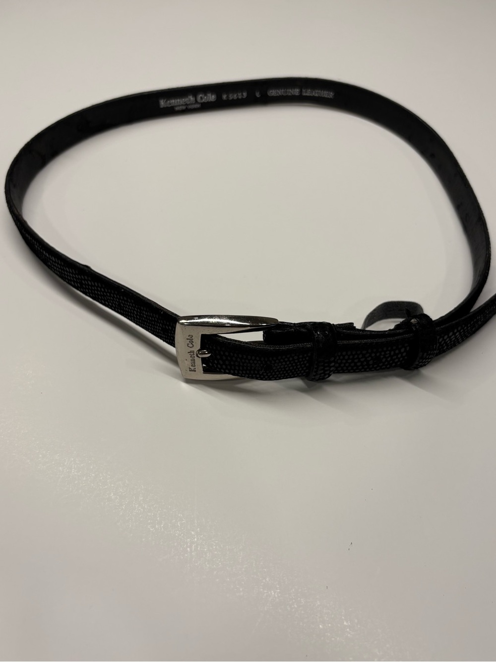 Kenneth Cole New York Women's Skinny Black Belt